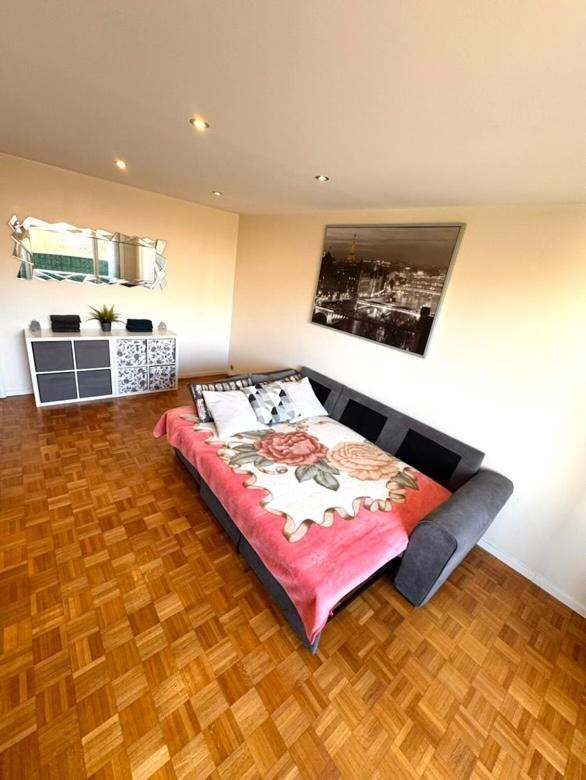 Open 24 7 Apartment Parking 15' Paris 3' Athletica Сен-Гратьян Экстерьер фото